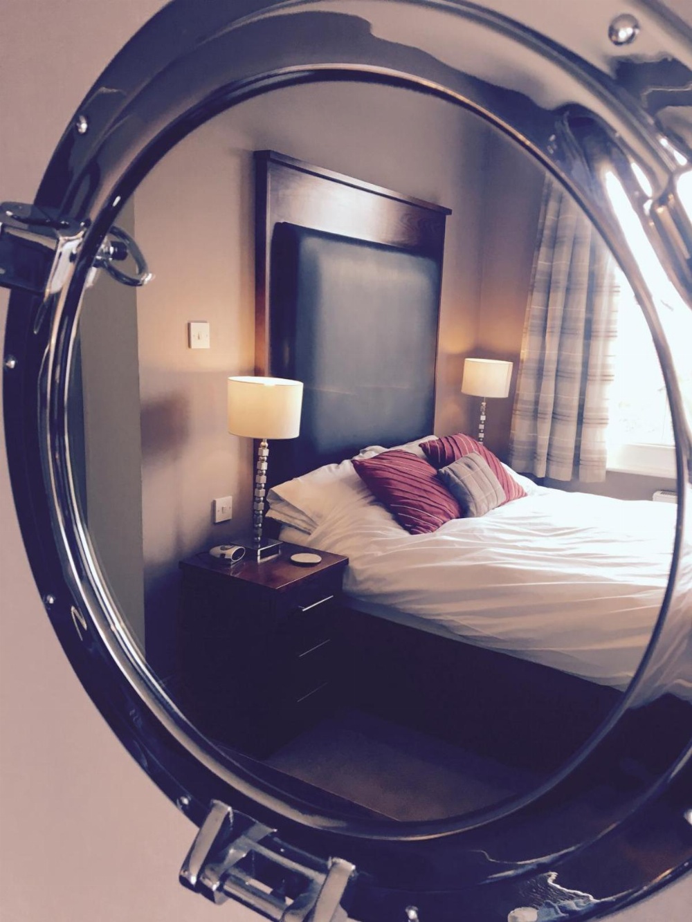 Room image 4